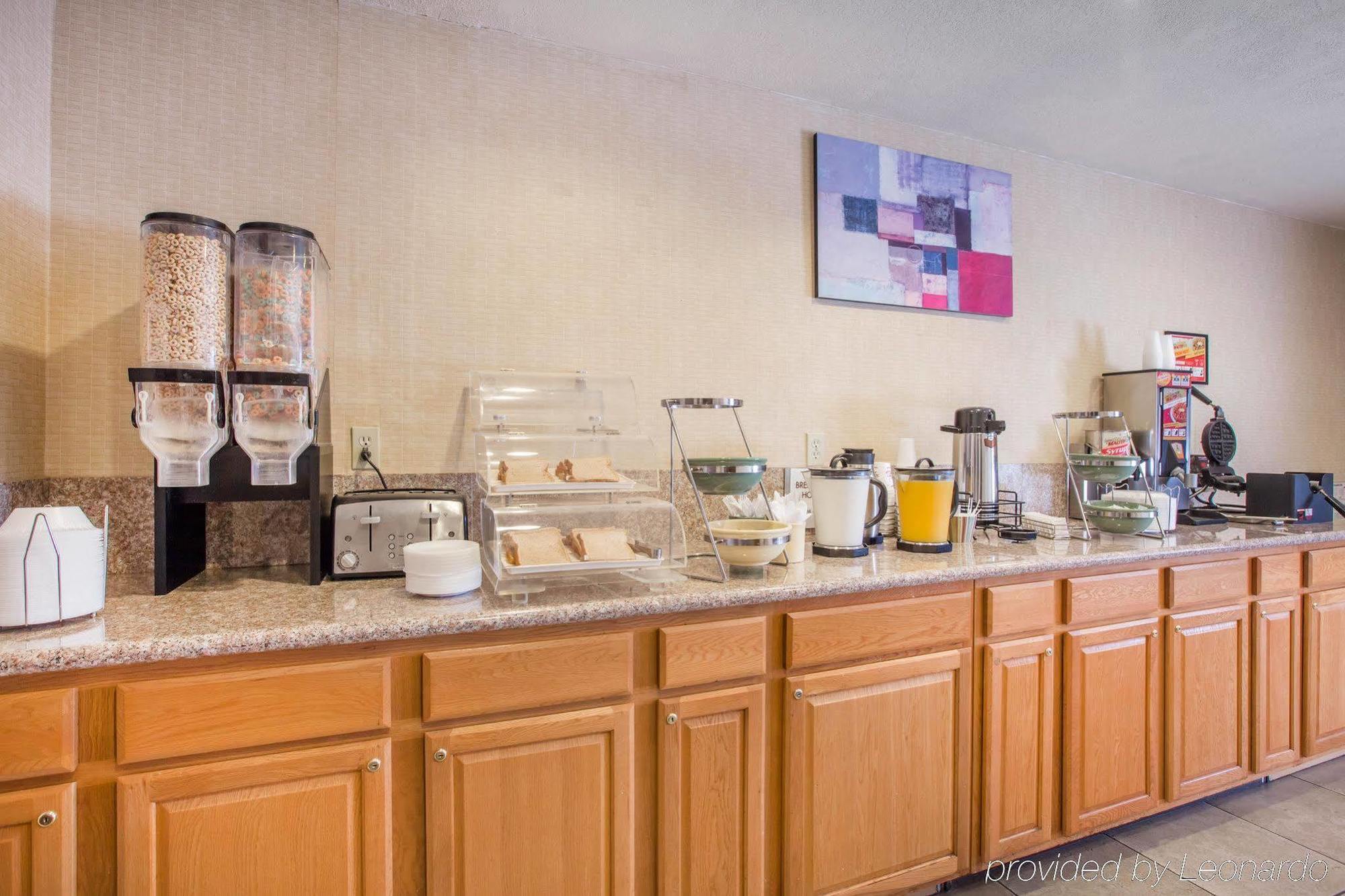 Econo Lodge Inn & Suites Lodi - Wine Country Area Kültér fotó