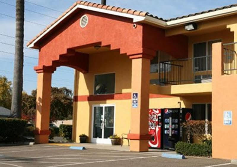 Econo Lodge Inn & Suites Lodi - Wine Country Area Kültér fotó